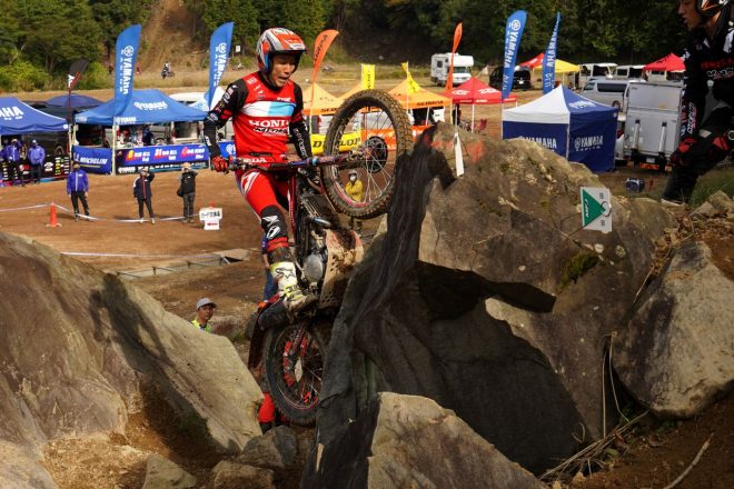 8年連続10回目のタイトルを獲得した小川友幸（TEAM MITANI Honda）