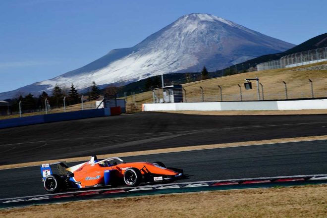 入山翔（アルビレックスレーシングチーム）