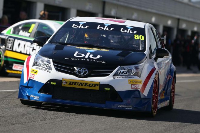 2014年のBTCC昇格以降、一貫してSWMのトヨタ製モデルをドライブしてきたトム・イングラム