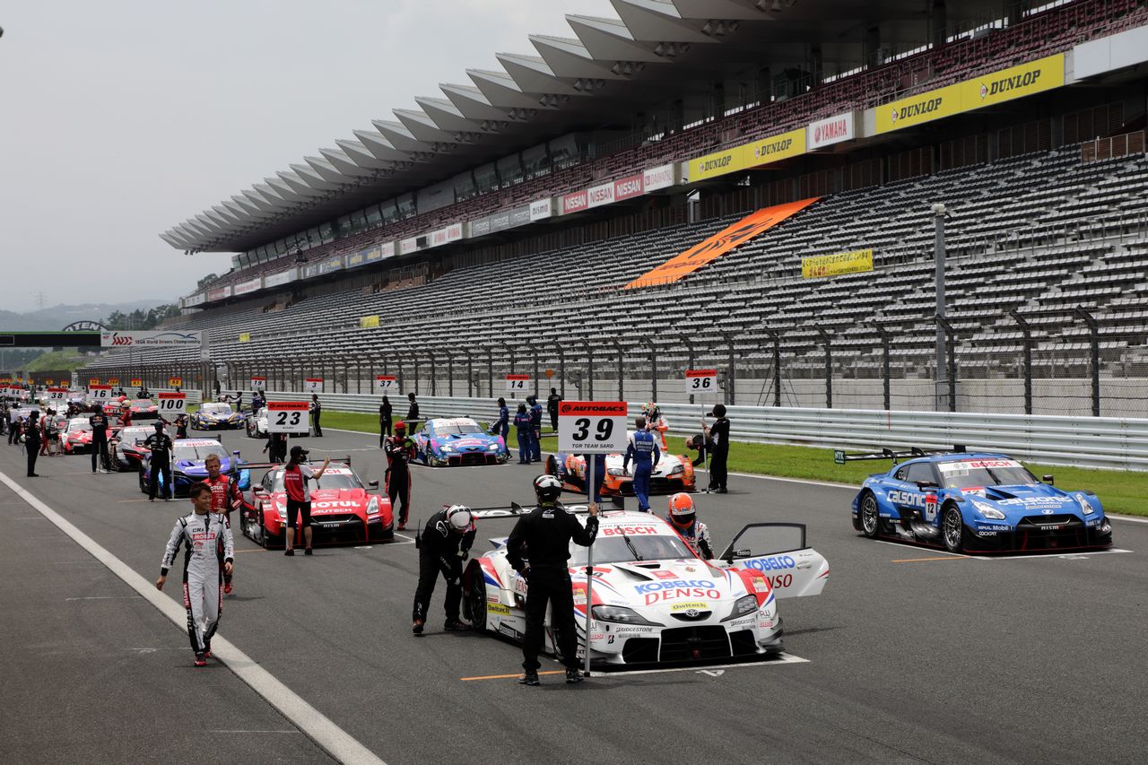 新型コロナウイルスの感染拡大防止対策として無観客で行われた2020スーパーGT第2戦富士