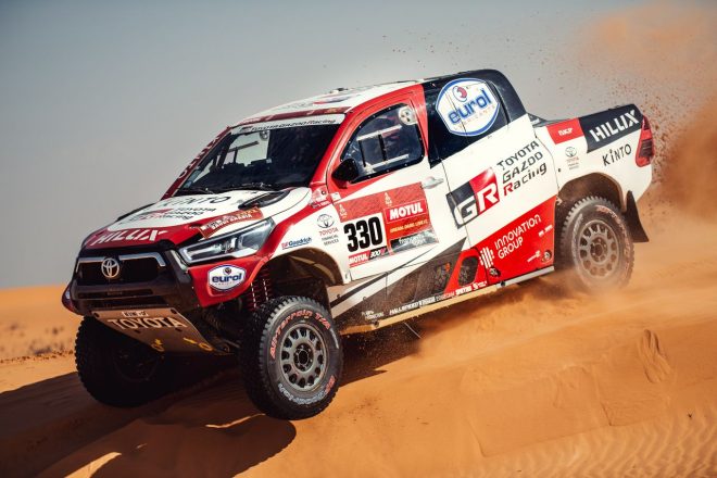 シャミア・バリアワ／デニス・マーフィ組（トヨタ・ハイラックス）