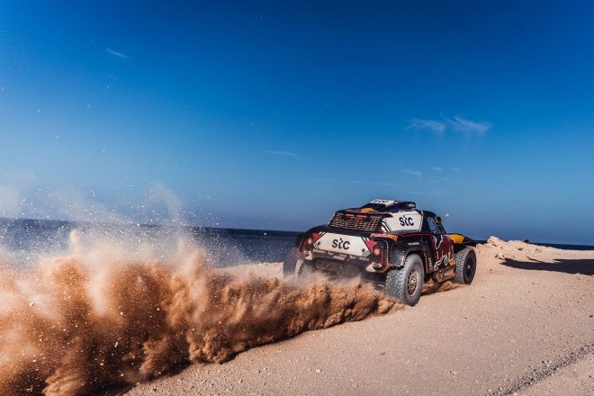 カルロス・サインツ（ジョン・クーパー・ワークス・バギー）