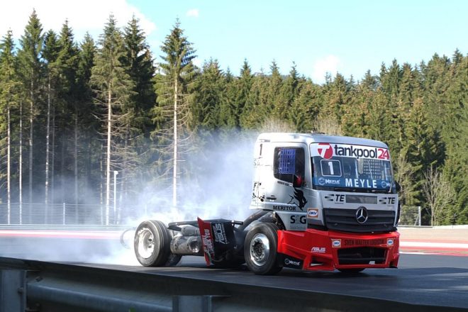 2016年にオーストリアのレッドブル・リンクで開催されたヨーロピアン・トラック・レーシング・チャンピオンシップ(ETRC)