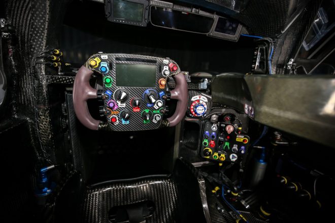 トヨタGR010ハイブリッド