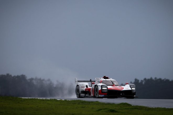 トヨタGR010ハイブリッド