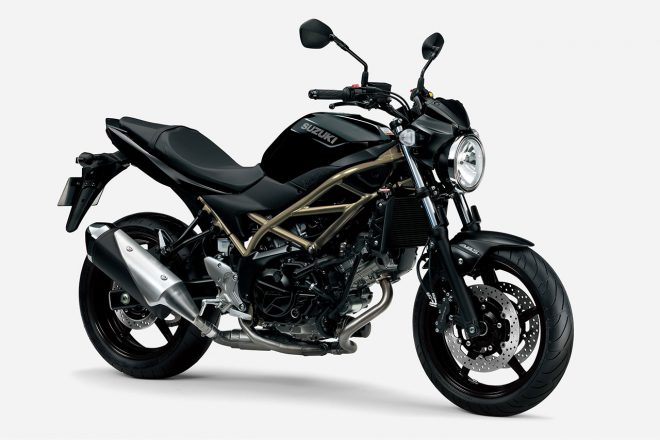 スズキSV650 ABS（グラススパークルブラック）