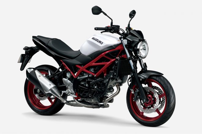 スズキSV650 ABS（グラススパークルブラック／ブリリアントホワイト）