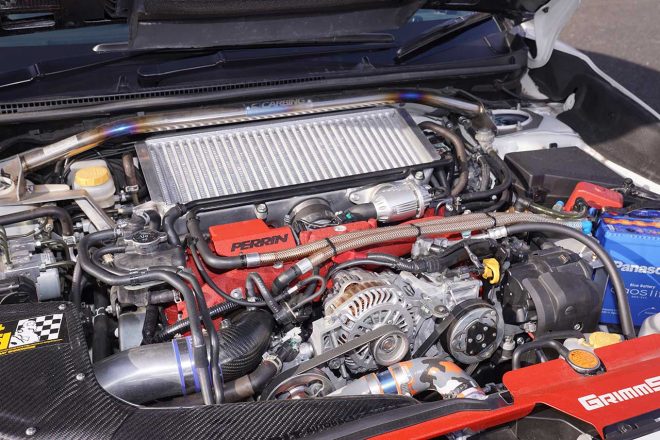 パワートレインはHKSやクスコなど信頼性と性能を考慮したバランス重視のチョイス