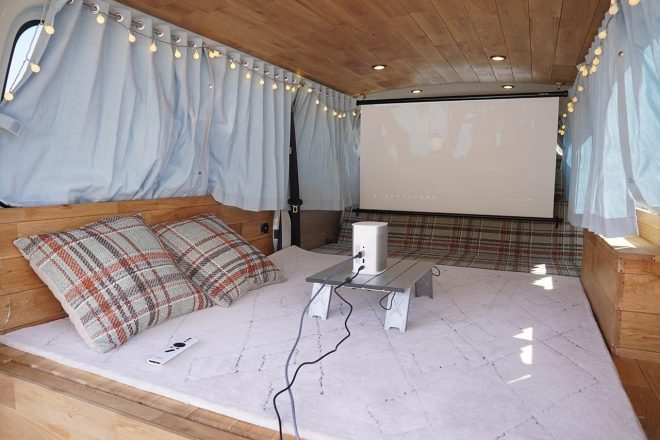 GORDON MILLER／GMLVAN V-01（ハイエース）