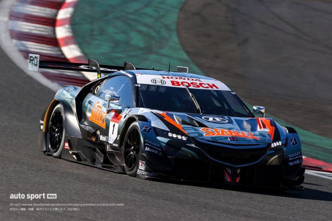 TEAM KUNIMITSUの1号車STANLEY NSX-GT