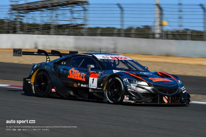 TEAM KUNIMITSUの1号車STANLEY NSX-GT