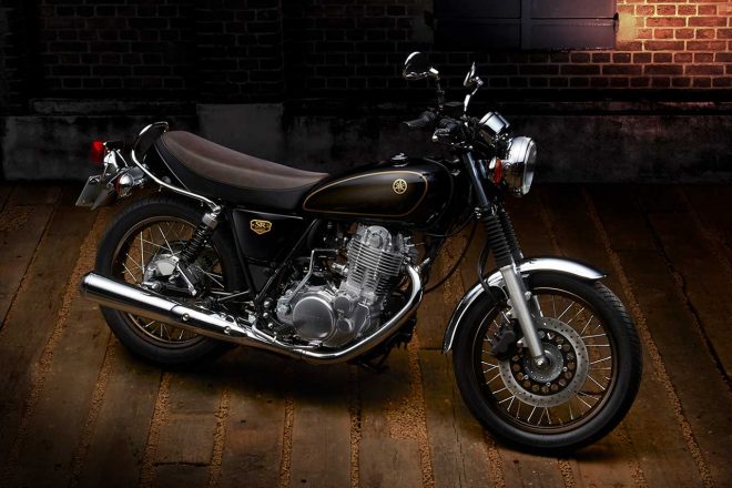ヤマハSR400“ファイナル・エディション・リミテッド”（ブラック）