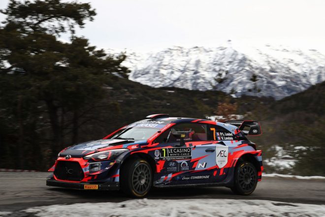 SS10で2番手タイムを記録したピエール・ルイ・ルーベ（ヒュンダイi20クーペWRC）