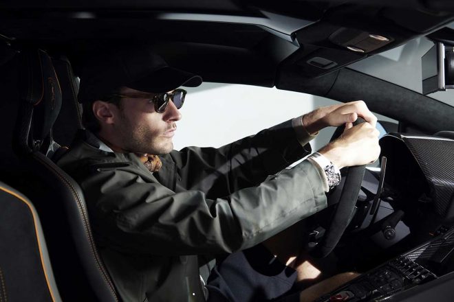 LIGHT WEIGHT SHELL PARKAとARTA CVSTOS 20 SUNGLASSES（ARTA CVSTOS）