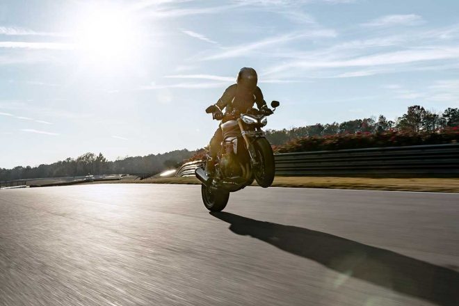 トライアンフSPEED TRIPLE 1200 RS