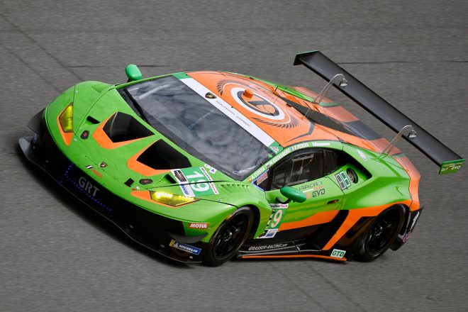 #19　GRTグラッサー・レーシングチーム／ランボルギーニ・ウラカンGT3ミシャ・ゴイクバーグ／フランク・ペレラ／アルベルト・コスタ／ティム・ツィンマーマン