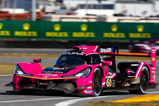 セッション2でのトップタイムをマークしたマイヤー・シャンク・レーシングの60号車アキュラARX-05