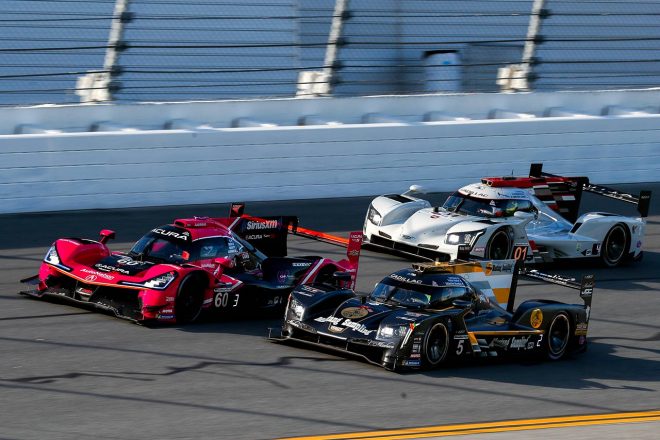 序盤、接近戦となったDPiクラスの上位争い