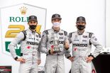 2021デイトナ24時間レースで3位となったマツダモータースポーツの（左から）オリバー・ジャービス、ハリー・ティンクネル、ジョナサン・ボマリート