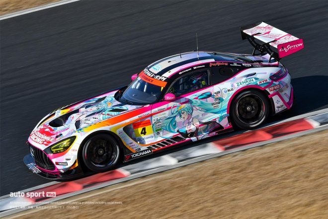 GT3特別スポーツ走行でのグッドスマイル 初音ミク AMG