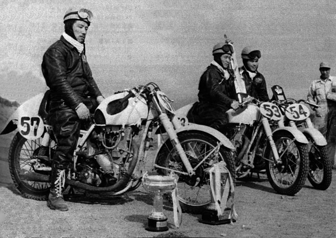 スポーツバイクブランドとしてレースにも参戦していたメグロ
