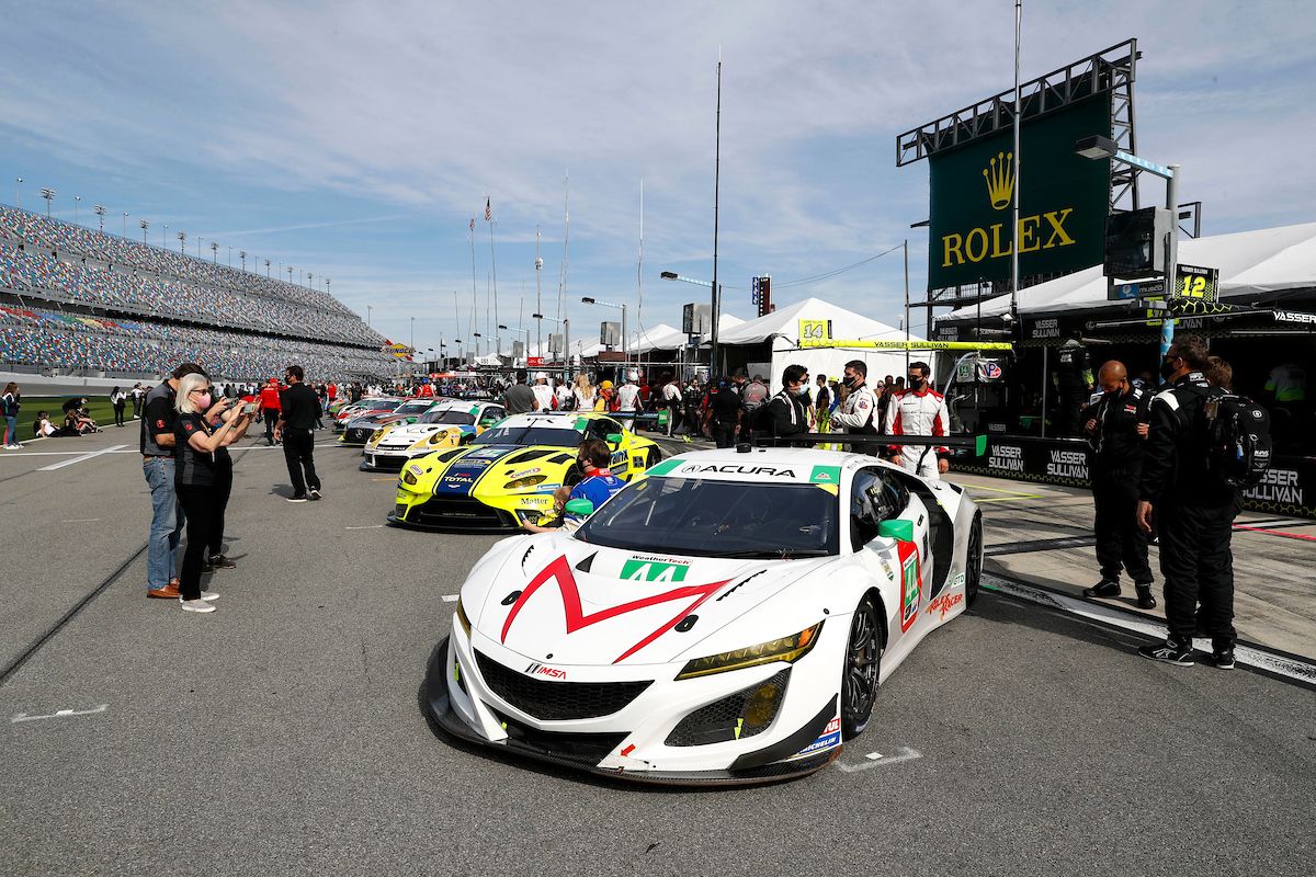 マグナス・ウィズ・アークエンジェルの44号車アキュラNSX GT3 Evo