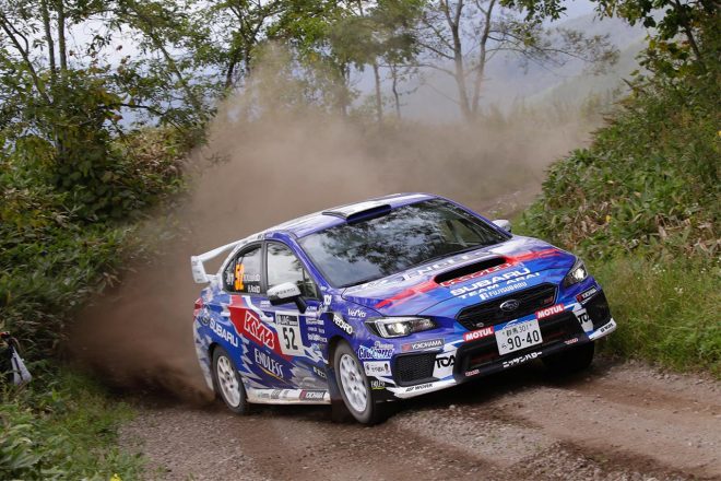 2020年ラリー北海道　スバルWRX STIをドライブする新井大輝