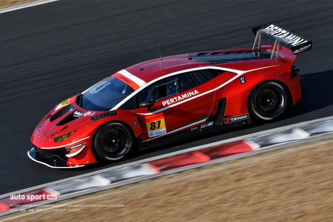 岡山国際サーキットでのGT3特別スポーツ走行での87号車ランボルギーニ・ウラカンGT3
