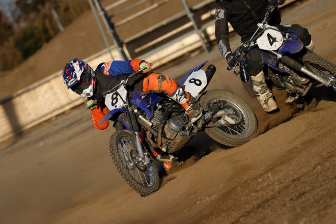 Team NORICKのダートトレーニングを行う岡本裕生