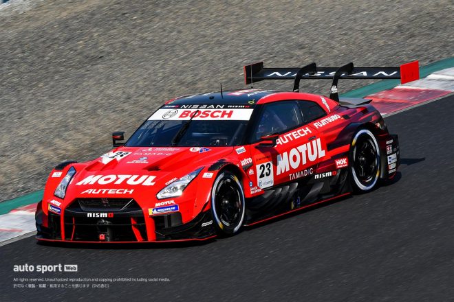 23　MOTUL AUTECH GT-R