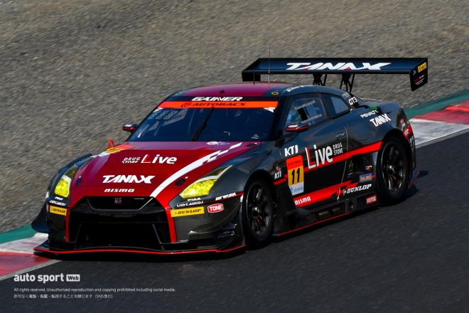 11　GAINER TANAX GT-R