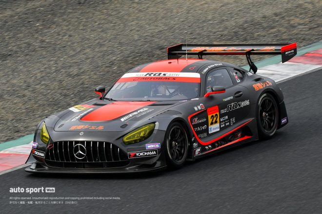 22　アールキューズ AMG GT3