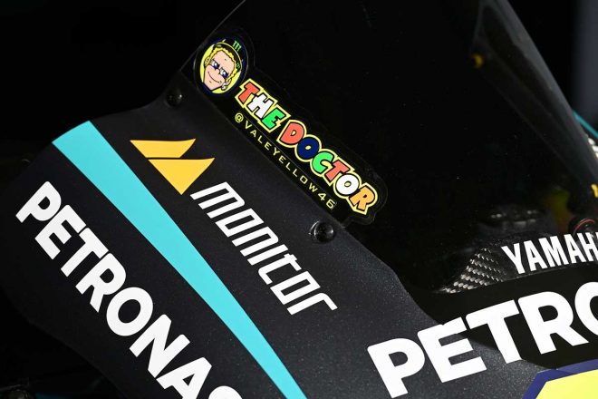 2021年MotoGPカタール公式テスト　バレンティーノ・ロッシの2021年型ヤマハYZR-M1　各部アップ（2）