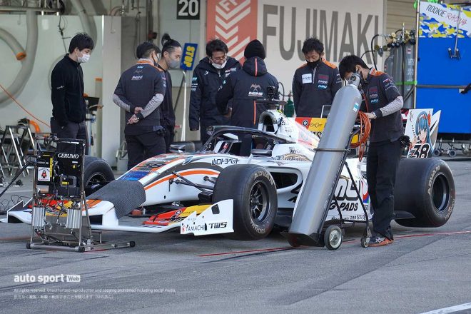 INGING MOTORSPORTは大幅にカラーリングを変更