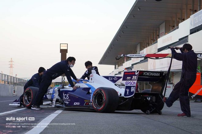 TCS NAKAJIMA RACINGの64号車