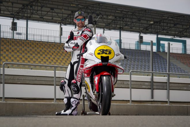 ロードレース世界選手権参戦60周年を迎えたヤマハの特別記念カラーとなるYZR-M1