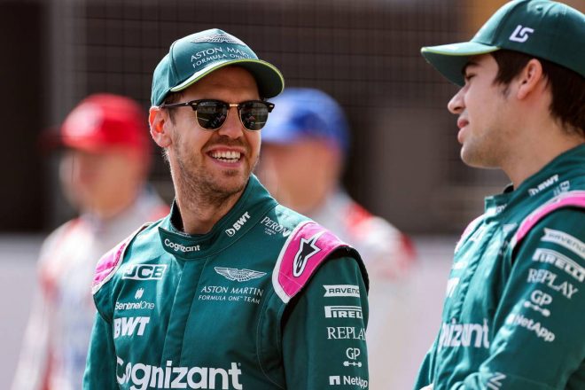 2021年F1プレシーズンテスト1日目　セバスチャン・ベッテル、ランス・ストロール（アストンマーティン）