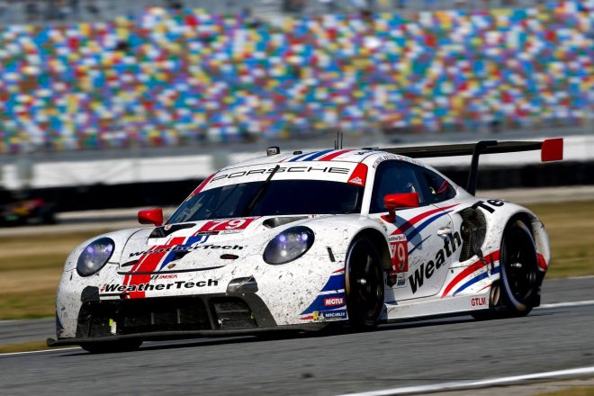 GTLMクラスに参戦するウェザーテック・レーシングのポルシェ911 RSR