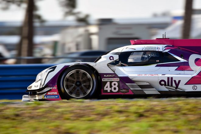 小林可夢偉がドライブする48号車キャデラックDPi-V.R