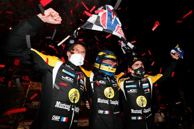 2021年のセブリング12時間レースを制したマスタング・サンプリング5号車キャデラックDPi-V.Rのデュバル／ブルデー／ボティエ