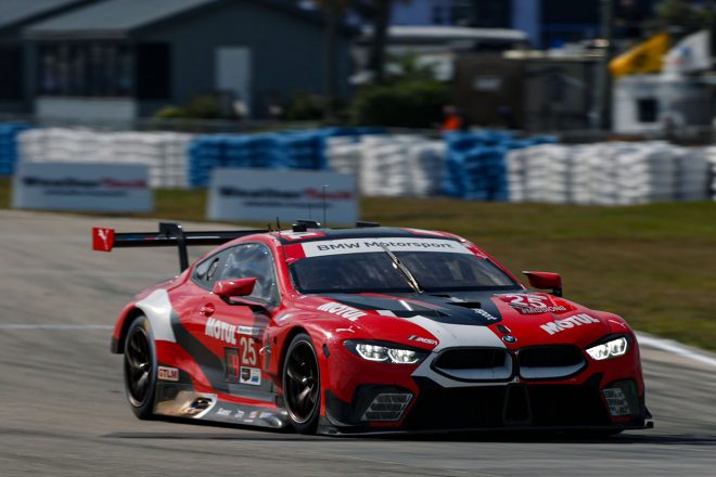 接触によるペナルティを受けたものの、2位でフィニッシュした25号車BMW M8 GTE