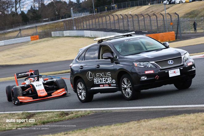 2021年スーパーフォーミュラ富士公式テスト　ストップしてしまったタチアナ・カルデロン（ThreeBond Drago CORSE）