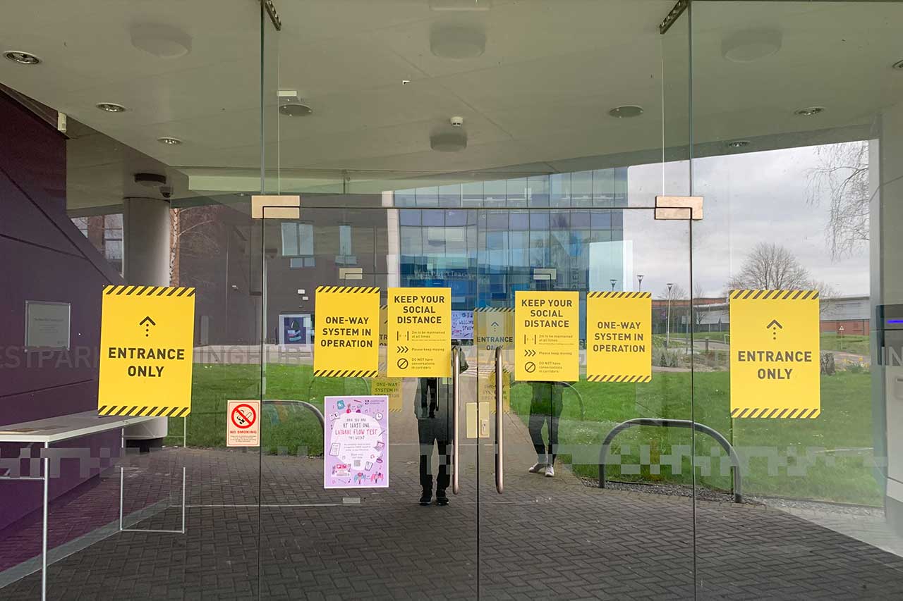 いまだに出入りが規制されているラフバラ大学の施設