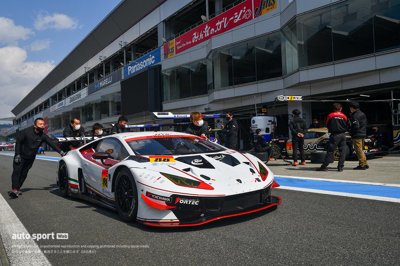 JLOC ランボルギーニ GT3