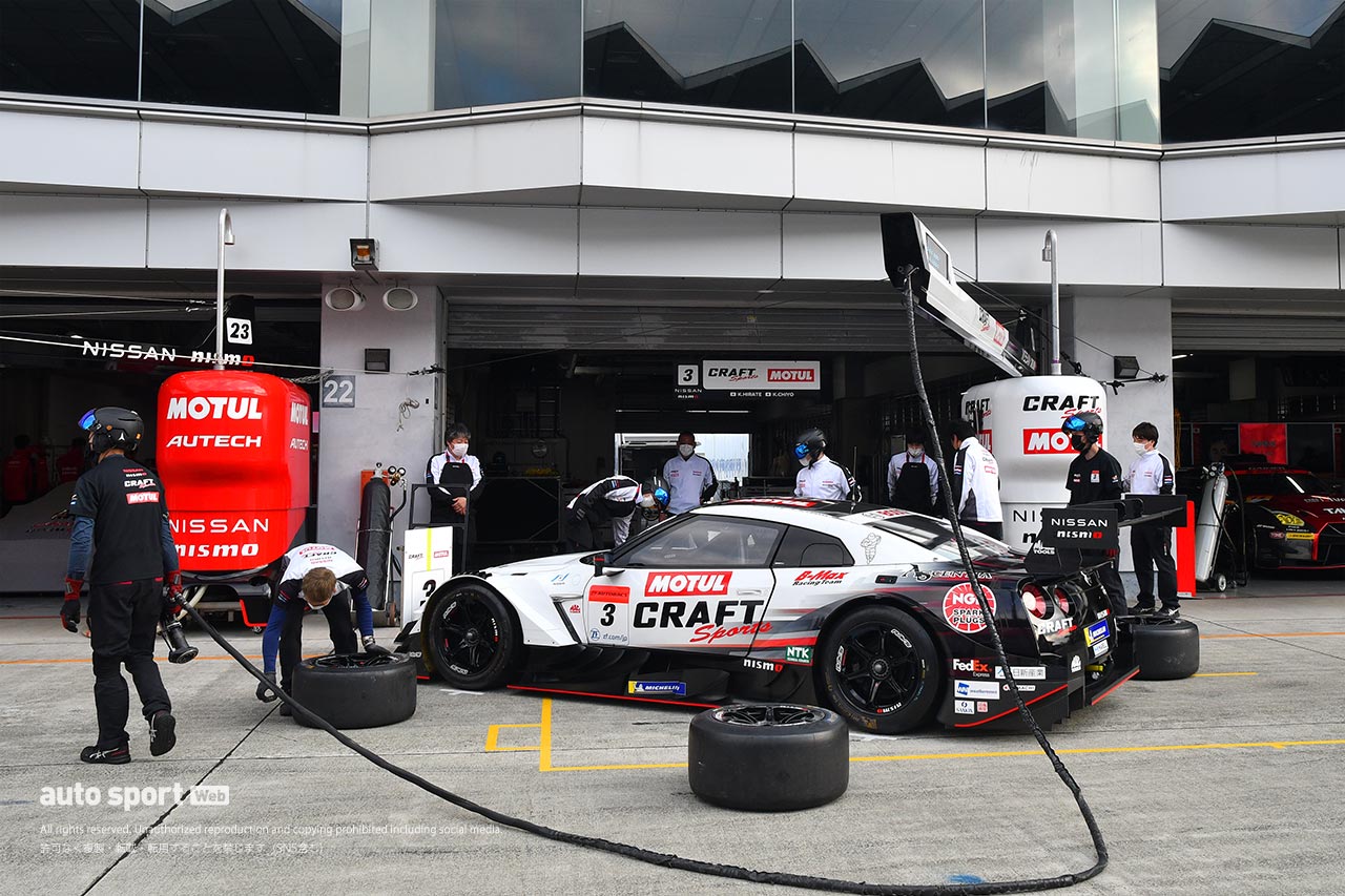 CRAFTSPORTS MOTUL GT-R