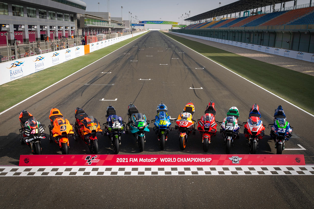 2021年ロードレース世界選手権で走るMotoGPマシン