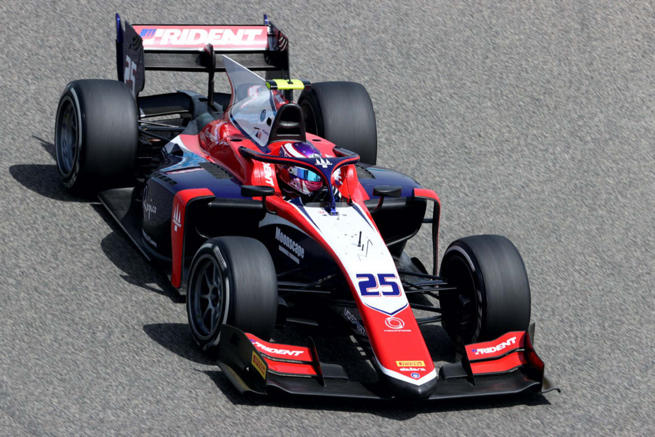 佐藤万璃音（トライデント）