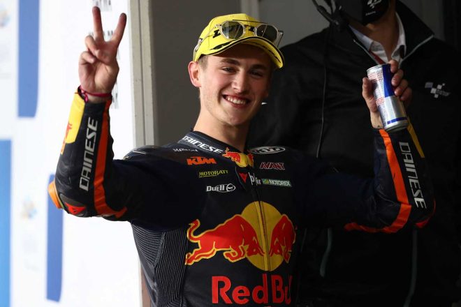 2021年MotoGP第1戦カタールGP Moto3決勝　ジャウマ・マシア（Red Bull KTM Ajo）が優勝を飾る