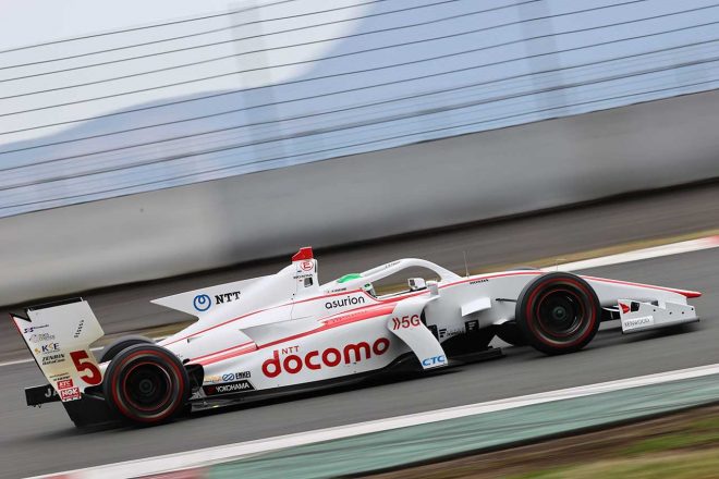 福住仁嶺(DOCOMO TEAM DANDELION RACING)