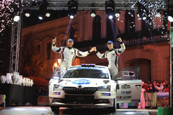 ドイツのToksport WRT（トク・スポーツWRT）が走らせるシュコダ・ファビアR5 Mk.2で見事にドライバーズチャンピオンを獲得したクリス・イングラム